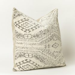 Carpet Bag <br>Salt & Pepper